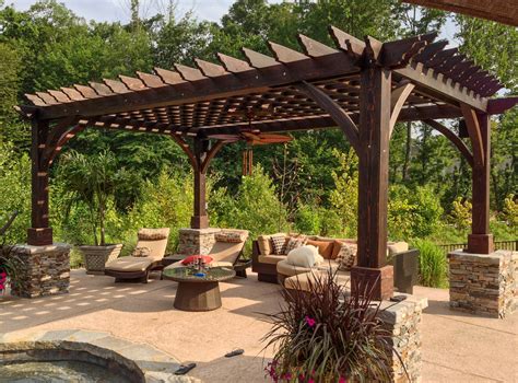 Outdoor Pergola Kit: Custom Made Outdoor Wood Pergola Kits