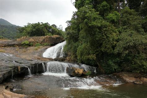 Munnar Waterfalls Private 4x4 Tour - Book Online at Civitatis.com