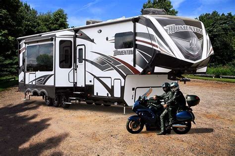 10 Must-See Toy Hauler RVs For 2017 | Toy hauler, Fifth wheel toy haulers, Toy hauler travel trailer