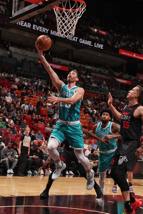 Heat’s Halftime-Spanning Run Sinks Hornets In Miami | NBA.com