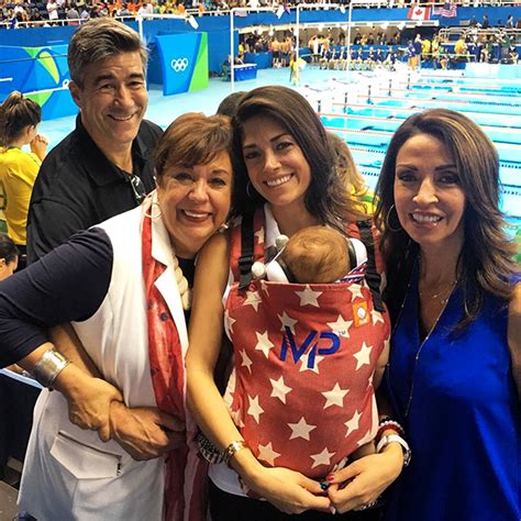 Nicole Johnson Celebrates Michael Phelps' Final Swim with Baby Boomer & Parents | PEOPLE.com