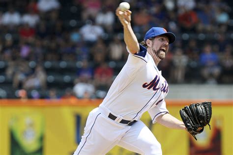 R.A. Dickey first knuckleballer to win Cy Young Award - CityNews Toronto