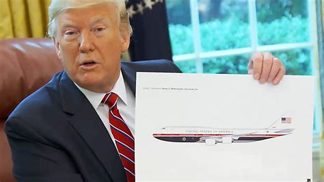 Pres. Trump unveils new Air Force One livery - AIRLIVE