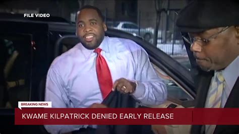 Feds: Fmr. Mayor Kwame Kilpatrick won't get an early release from prison