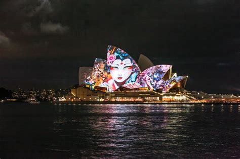 Sydney Opera House Projection map | 3d projection mapping, Projection ...