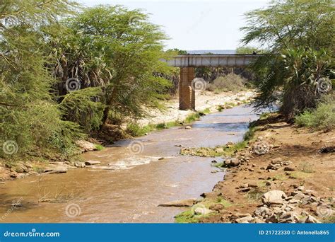 Tsavo Bridge Editorial Image - Image: 21722330