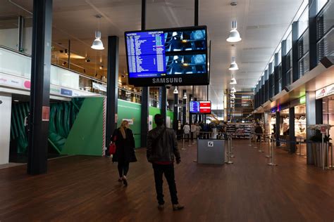 Rotterdam The Hague Airport - Must See