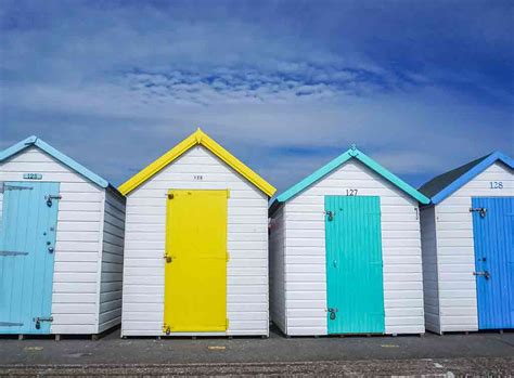 Shed Paint Ideas | Exterior Decorating Tips | Checkatrade