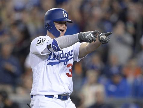 2017 Dodger Joc Pederson in the World Series vs. Astros... | Dodgers, Baseball guys, Mlb teams