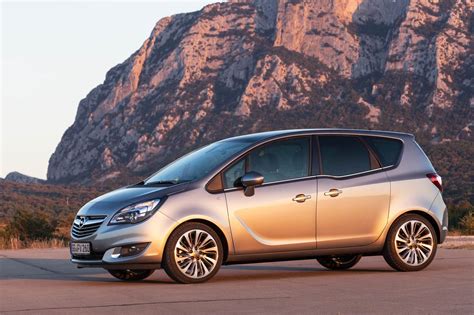 Fiche technique Opel Meriva 1.4 Turbo 120 2017