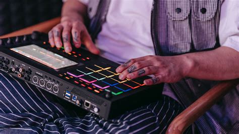 Best Drum Machine for Beginners [Our 8 Best Picks]