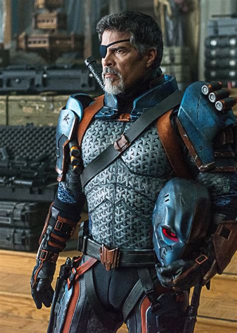 Deathstroke is Back - Titans - TV Fanatic | Deathstroke, Deathstroke cosplay, Dc deathstroke