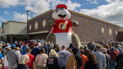 Where is Buc-ee's planning its first Louisiana store?