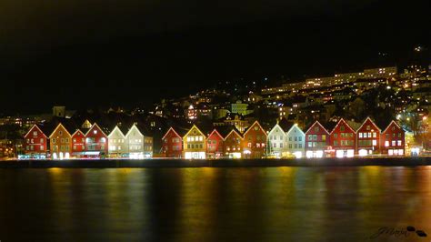 Bryggen, Bergen night, 02-Dec-2013, Norway