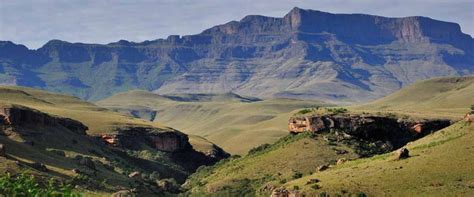 drakensberg rock art survey2 – Go South Africa