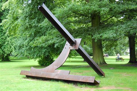 File:Suvero - Yorkshire Sculpture Park.jpg - Wikipedia, the free ...