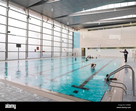 Clissold Leisure Centre, Hackney Stock Photo - Alamy