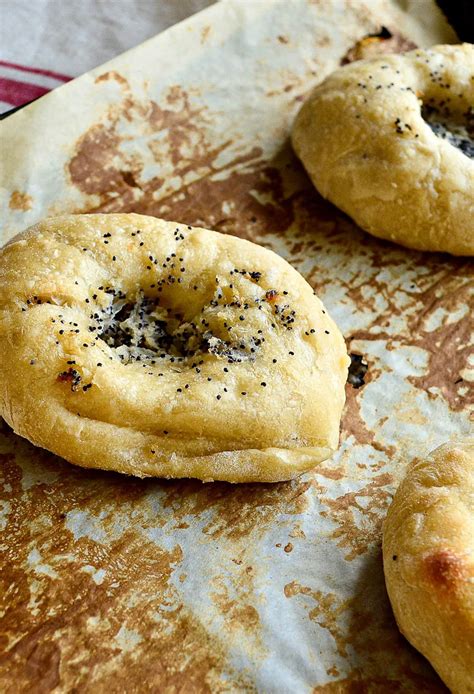 Best Bialy (Not Bagel) - This Is How I Cook