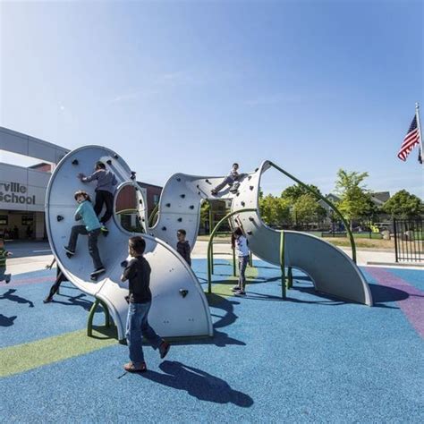 Playground climbing structure - 12-Panel Mobius - Design 1413 ...