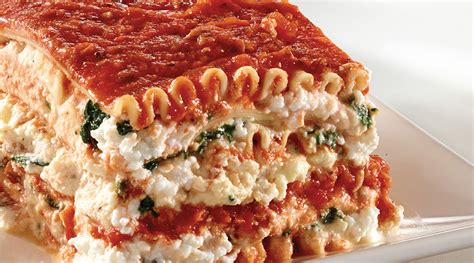 Tre Stelle Recipe - Tre Stelle Mozzarella Lasagna with Ricotta and Meat ...