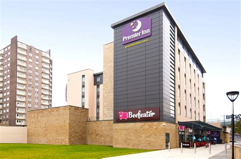 PREMIER INN HALIFAX TOWN CENTRE HOTEL - Updated 2024 Reviews, Photos ...