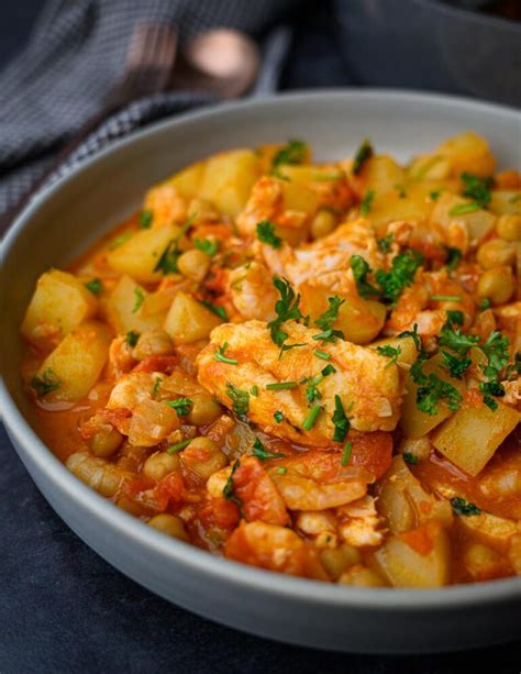 Spanish Fish Stew with Potatoes – Skinny Spatula