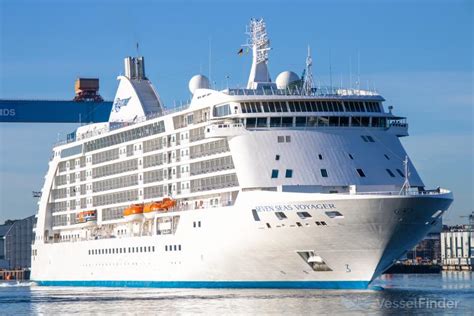 SEVEN SEAS VOYAGER, Passenger (Cruise) Ship - Details and current ...