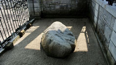 Did the Pilgrims Really Land at Plymouth Rock? | Snopes.com