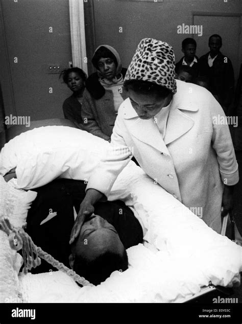 Funeral of reverend Martin Luther King Jr Stock Photo: 69434272 - Alamy