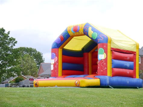 Bouncy Castle: Great Option To Make Your Party Amazing - WeBlog UK