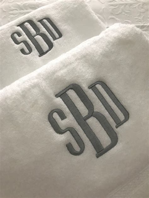 Monogrammed Towel Set of 2 Hand Towels Monogrammed Hand | Etsy