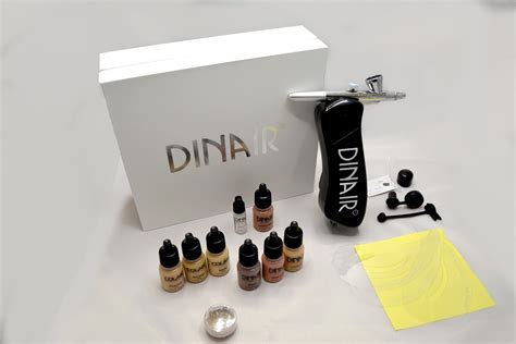 The Airbrush Makeup Guru: Dinair AirStyle Airbrush Makeup Kit Review ...