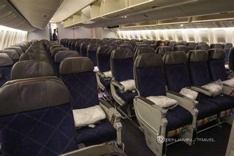 What's The Best Economy Seat on American Airlines' 777-300ER?