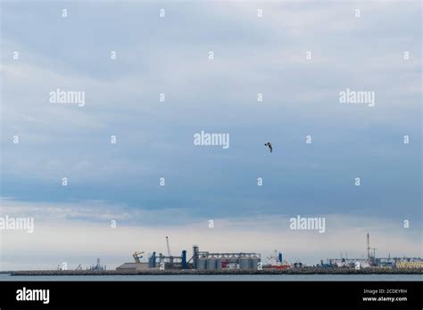 Constanta black sea port hi-res stock photography and images - Alamy