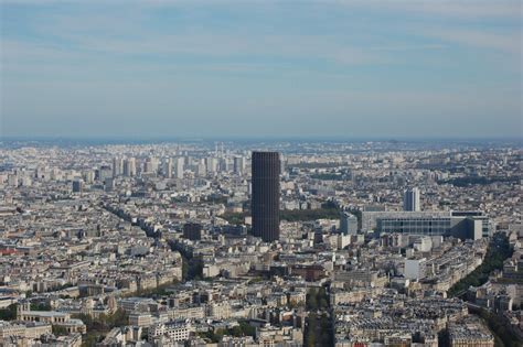 Paris Reimposes the Ban on Skyscrapers After Tour Triangle Controversy | ArchDaily
