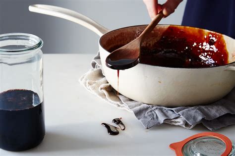 Making Homemade Pomegranate Molasses Is Easy As 1, 2, 3 | Zanahorias ...