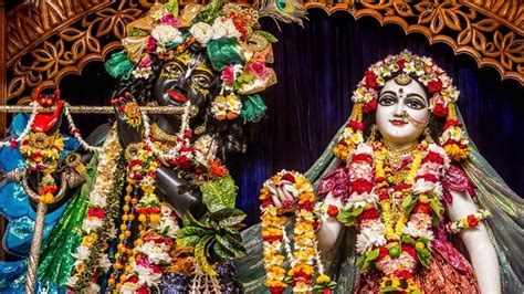 Radha Madhava Darshan (May 03, 2019) - YouTube