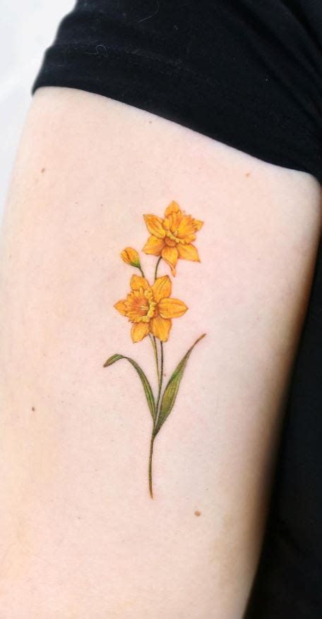 50 Meaningful Narcissus Flower Tattoos: Symbolism, Designs, and Meanings – Best Tattoo Zone