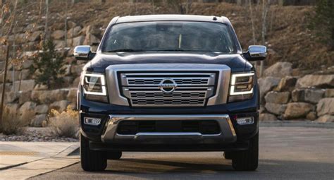 The 2023 Nissan Titan Clings to Life With More Standard Features