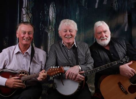 Ireland’s favourite folk band ‘The Dublin City Ramblers’ to perform at the Alley – Derry Daily