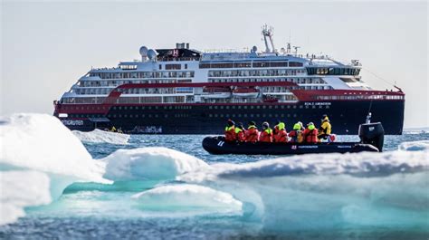 Hurtigruten's most adventurous expedition to the Northwest Passage - Cruise Passenger