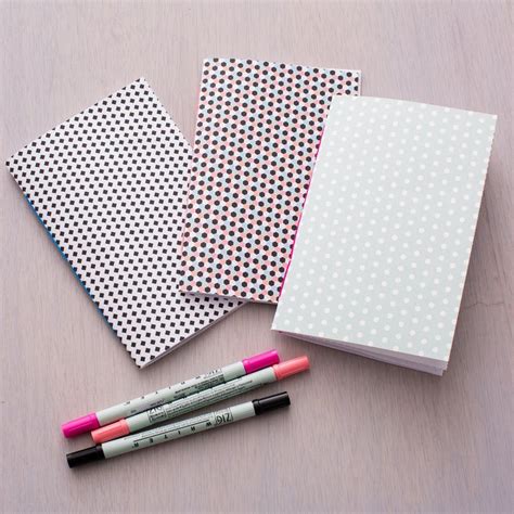 Take Note! This Is How to Make a DIY Notebook | Diy notebook, Diy journal, Diy desk accessories