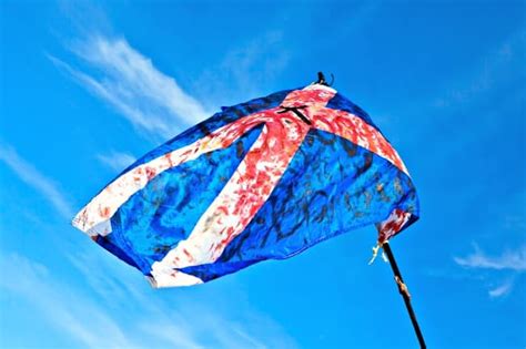 The Flag Of Scotland - Origins & History Of The Saltire