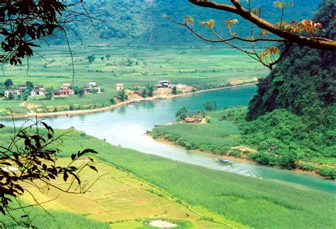 Red River Delta, Vietnam; www.handspan.de, customized travel to Vietnam, Cambodia and Laos