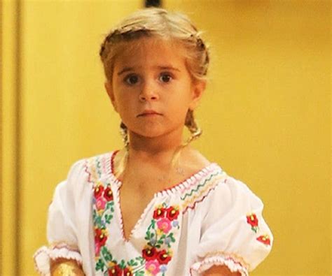 Penelope Disick Biography - Facts, Childhood, Family Life & Achievements