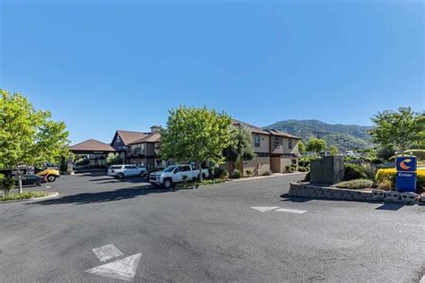 Nice place good location - Review of Comfort Inn & Suites Ukiah Mendicino County, Ukiah ...