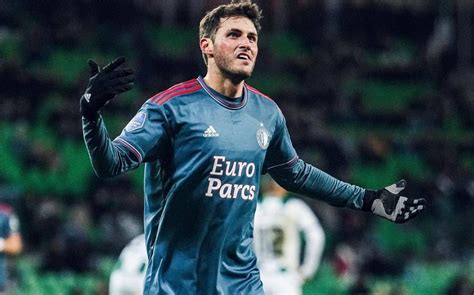 Santiago Giménez anota gol con Feyenoord en el duelo ante Twente ...