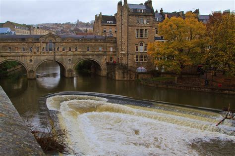 Pulteney Bridge - Bath, United Kingdom | CityDays