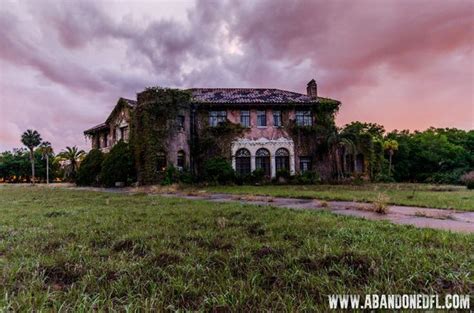 Howey Mansion // Abandoned Florida | Mansions, Abandoned houses, Abandoned