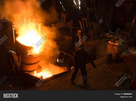 Foundry Worker Image & Photo (Free Trial) | Bigstock